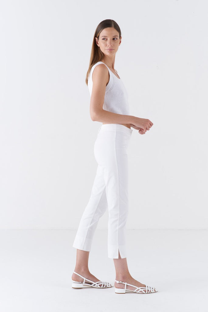 Gorgeous classic white trousers from uber luxury Italian brand Amina Rubinacci.  Crafted from super soft stretch cotton and featuring a mid rise, slits at the hems and a cigarette trouser shape these are simply perfect.  A must for any Spring/Summer wardrobe.