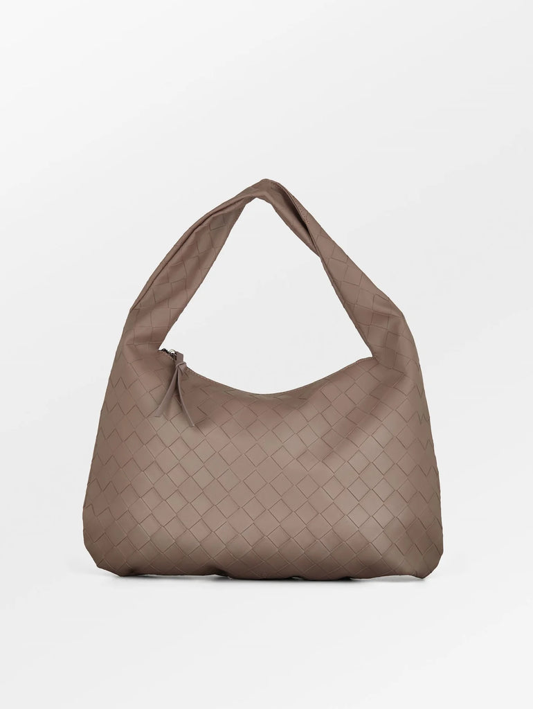 This beautiful, soft, woven bag from Becksondergaard is perfect for all your everyday essentials. It can be worn over the shoulder and features a large main compartment with a separate zip pocket.  Also available in Black.