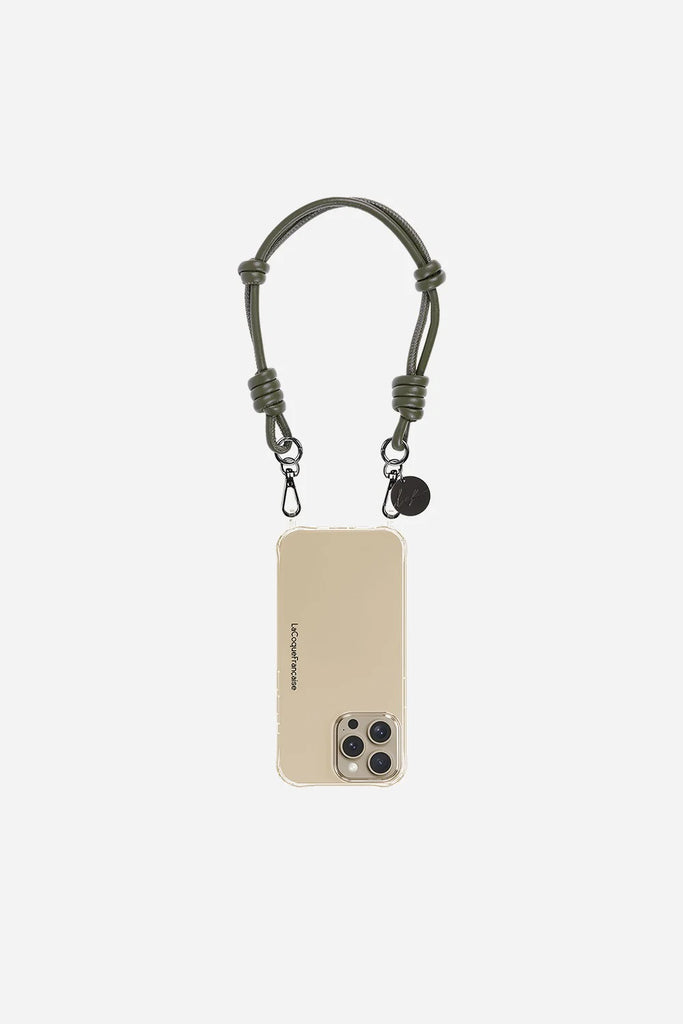 We are delighted to be stocking phone chains from La Coq Francaise. The Nolan Short Phone Chain is a stylish addition to your wardrobe. It is perfect for keeping your hands free while doing something else. The strap is 40cm long and can be worn on the shoulder or in the hand. Pair with the appropriate ring case for your iPhone model, or one of the universal adapters.