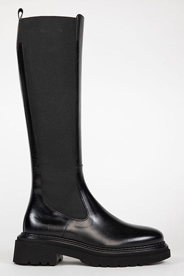 Our favourite boot brand Homers is back this season with a bang!  The Siena Sierra Black Boot is the boot of the season!  In always wearable black with a chunky heel this boot features very clever stretch panels up the calves thus giving a slim silhouette and being incredibly comfortable.  