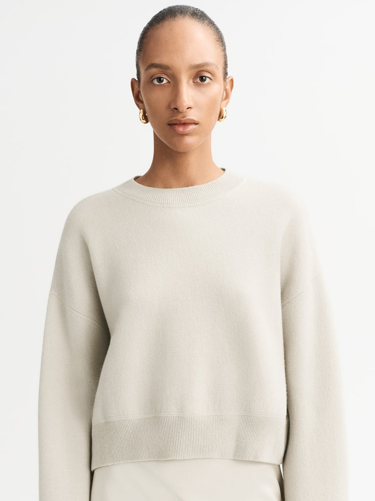 This is a classic style from Soft Goat.&nbsp; This extremely soft fine knit is crafted from 1ply cashmere - so won't make you too hot.&nbsp; With a regular fit and a boxy shape this is perfect paired with your wide legged trousers and denim.&nbsp; Also a great layer over your work out kit!&nbsp; This is one you will reach for again and again.