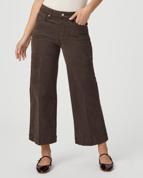 This modern high waisted wide leg jean from Paige has an easy relaxed fit and the elongated silhouette gives an effortlessly chic look. In a gorgeous rich chocolate colour perfect for the new season these will quickly become a go to in your wardrobe!&nbsp; Pair with a neat light coloured knit on top and the Ellis brown suede loafers and you're weekend ready!