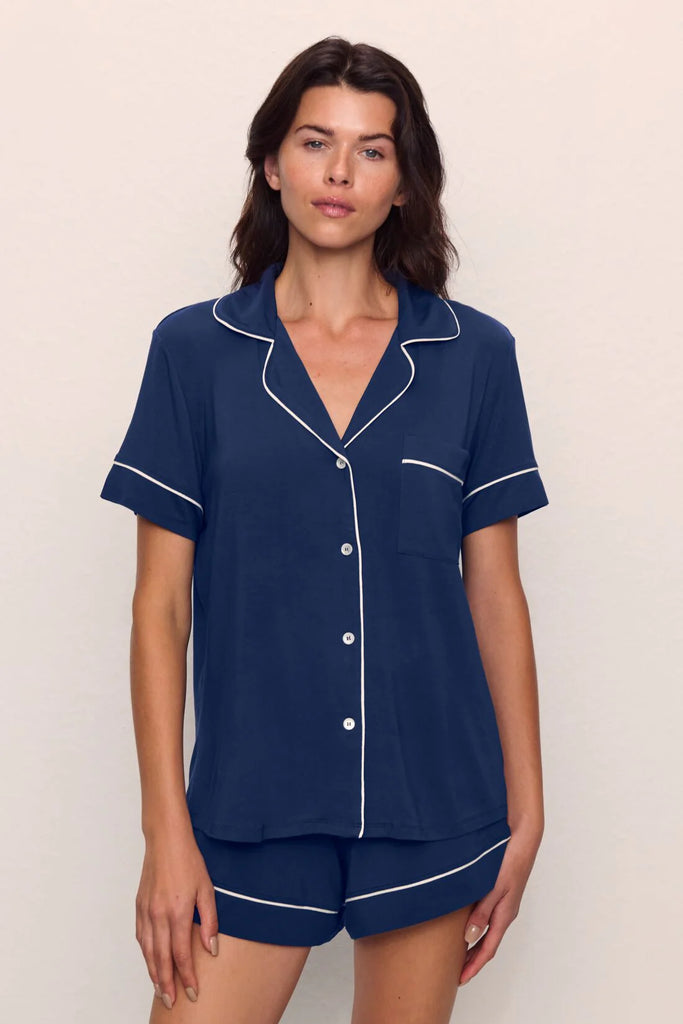 The Gisele. The pj set every girl needs. Not only are they made in the most sublime, super soft tencel fabric, they are also temperature regulating for the best night's sleep. Taking inspiration from a men's pyjama set, and coming in a classic Navy with Ivory trim, you will not want to take them off!!!



