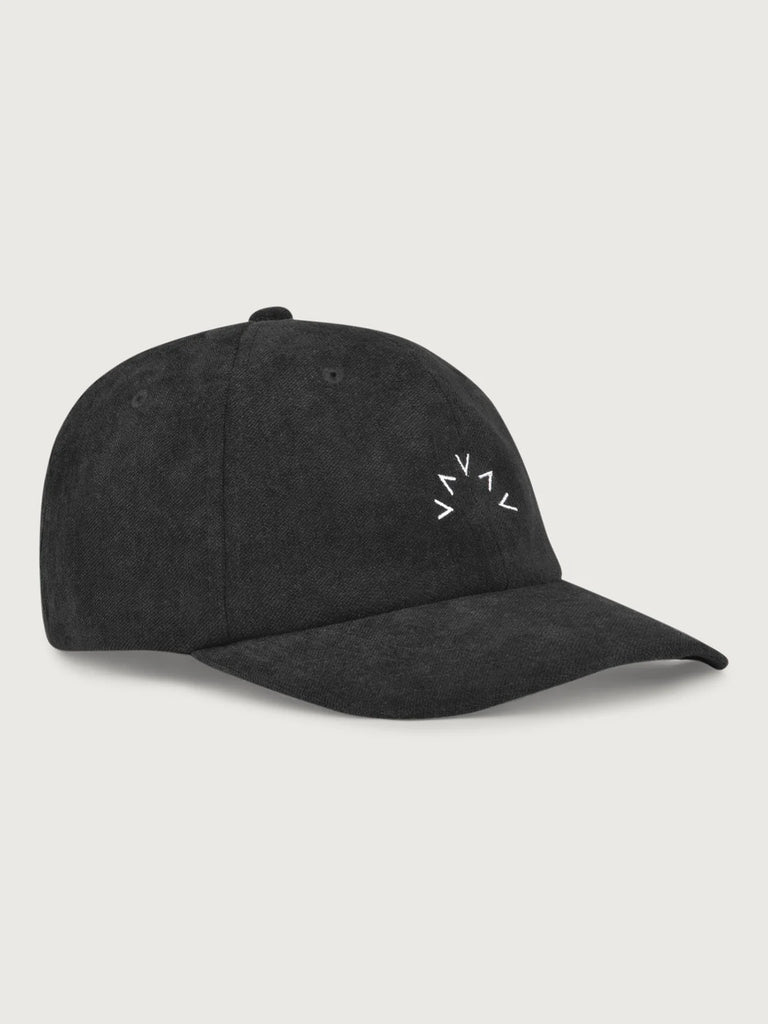 Uber cool, soft, lightweight and breathable classic baseball cap.&nbsp; Outer comes in a soft chenille fabric and a sweat wicking internal band means it's practical as well as pretty.&nbsp; Metal adjustable tab at the back and subtle Varley branding keep this piece understated.