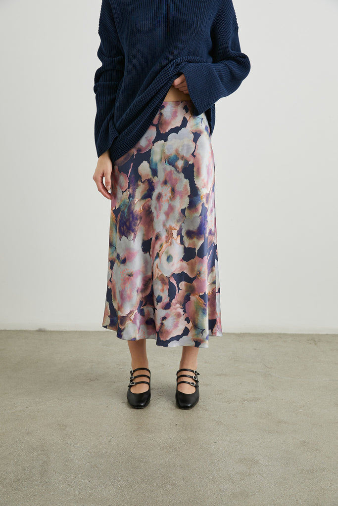 We have grown to love Anya over the years!&nbsp; This super silky satin crepe midi skirt is a go to for many of us.&nbsp; This year for Autumn Anya comes in a beautiful multi coloured floral print - which looks like a water colour.&nbsp; The great thing about the printed Anya's is you can pick any of the colours in the skirt and pair with a blouse or jumper.&nbsp; Perfect for day or evening this is a wise investment choice!