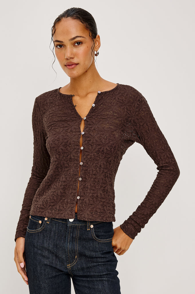 We love the whole jeans and a nice top look and Cyrah is perfect for that!&nbsp; Featuring long sleeves and pretty central buttons pair with your favourite denim for a fun night out with the girls!