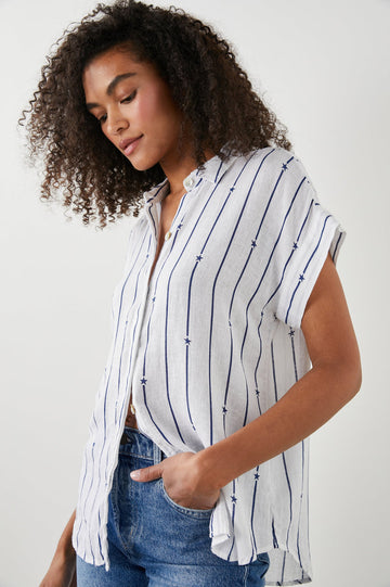 The Jamie Shirt is a great everyday staple!  Crafted from luxury linen and featuring a button down front and a flattering boxy cut this is perfect with your favourite Paige shorts for a relaxed easy day look.
