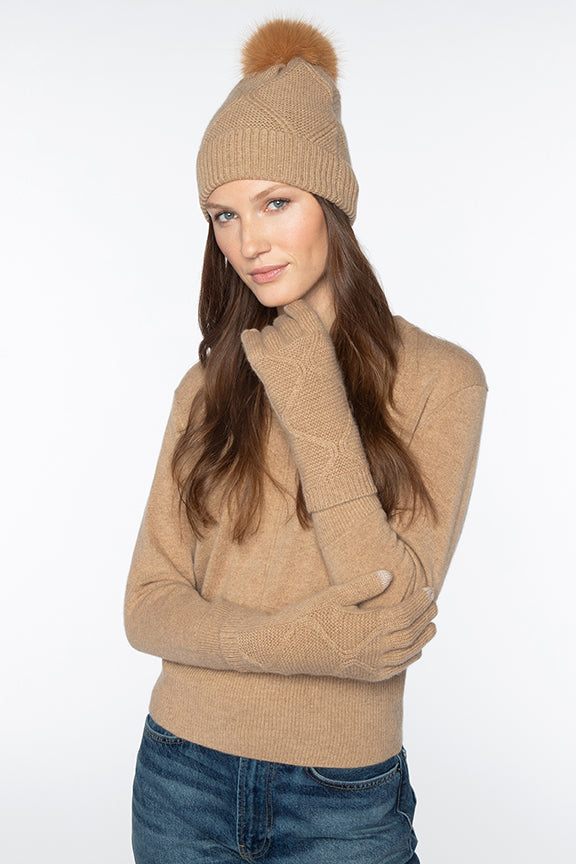 Super soft and luxurious cashmere gloves from Kinross Cashmere.&nbsp; In a gorgeous camel - these are perfect paired with the lovely Kinross Luxe Cable Hat! Beautiful and practical - your fingers will be nice and toasty!