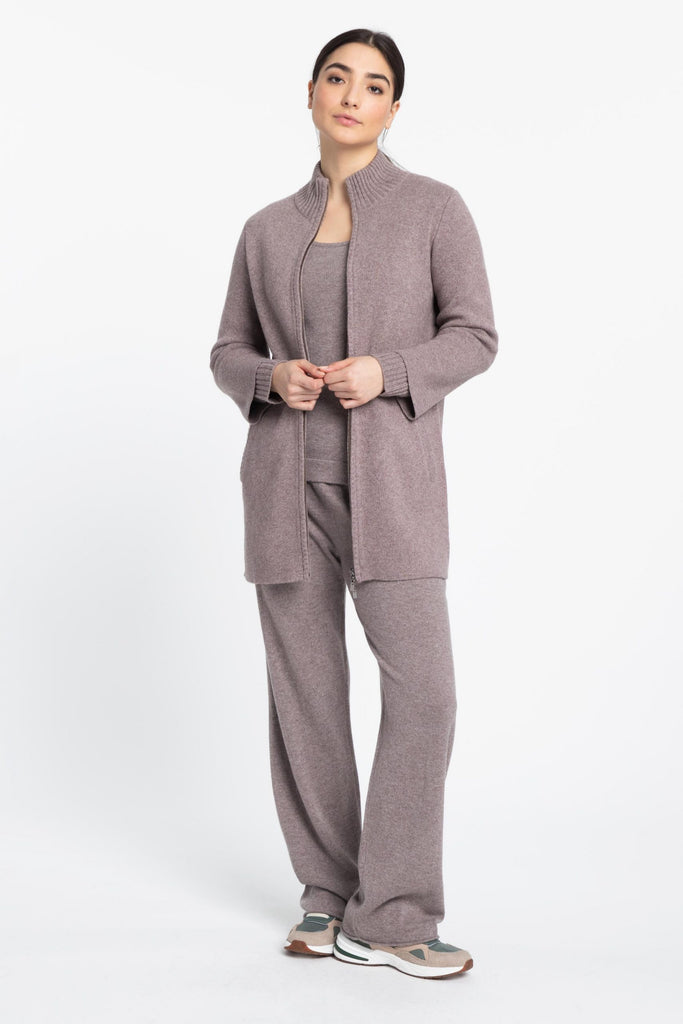 Gorgeous relaxed fit wool and cashmere blend zip up cardigan.  In a beautiful taupe colour this pairs perfectly with the matching cashmere wide leg trousers for a put together travel look.  Equally fabulous for lounging at home but elegant enough to wear out and about!