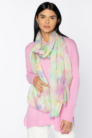 Another gorgeous printed scarf from luxury cashmere brand Kinross Cashmere.  Crafted from the finest silk and cashmere these are so incredibly soft and will elevate any of your neutral knits and dresses.  The print looks especially gorgeous with all your pinks.