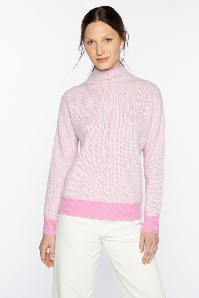 This Plaited Thermal Jumper from Kinross is in a stunning two-tone pink combination. Featuring a funnel-neckline and an exposed front seam, this jumper is relaxed and easy to wear all day everyday. Also available in Grey in store!