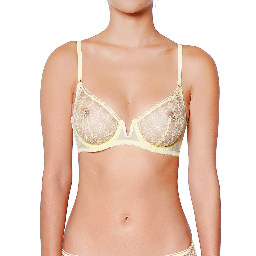 Delicate floral embroidery adorns this fine tulle bra, in tones of soft lemon and white. The "v" notch of this bra will work well with your low cut tops and the fit is both comfortable, elegant and stylish. We love this soft lemon hue!