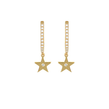 We are excited to be stocking Greek Jewellery brand Marianna Lemos!   The elegant Stars Oval Hoops are crafted from 22 carat gold plated Sterling silver and feature a single star set with a white crystal and suspended from an oval hoop set with white crystals.