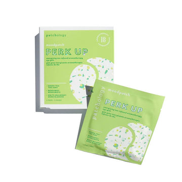 These green tea-infused Perk Up Eye Gels are the perfect pick-me-up for tired eyes. Formulated with pine leaf extract, white mulberry and bergamot, these patches help reduce puffiness and the appearance of dark circles. They will brighten your skin and give you an invigorating boost. 