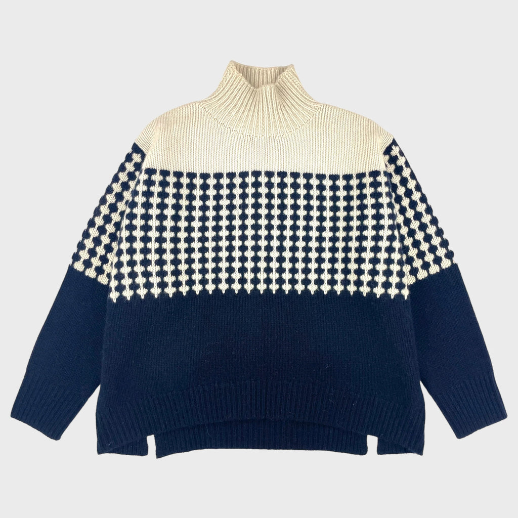 The Fleur is an excellent example of what Podeny do so well.&nbsp; Crafted from an extremely soft cashmere and wool blend in a luxurious 4 ply textured jacquard the Fleur features a drop squared shoulder and complimenting back seam vents to help create the perfect silhouette.&nbsp; Fab with your favourite denim.&nbsp;