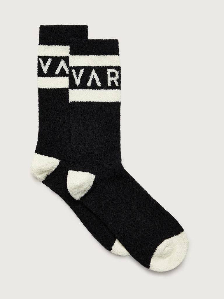These Spencer Socks from Varley are woven in a boucle-effect yarn and feature stripes, contrasting heal and toe, and the classic Varley logo. They are soft and extremely comfortable and perfect for the cooler weather.