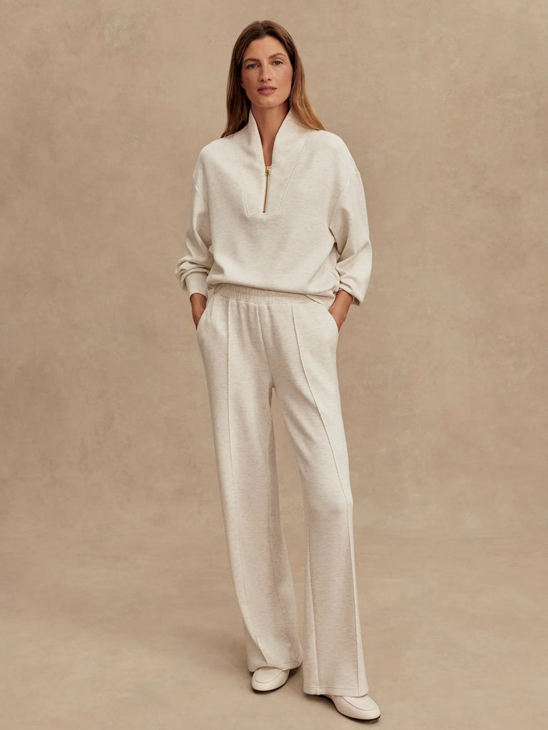 If you haven't tried or felt Varley's DoubleSoft® fabric then you must!! These trousers are high-rise, wide-legged with an elasticated waist and an internal drawcord.&nbsp; Also featuring an elegant pin tuck detailing, they'll be the most versatile trousers in your wardrobe.