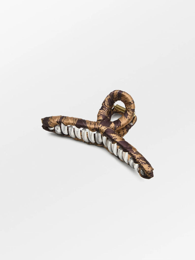 Our favourite hair claw comes in this neutral animal print this season.