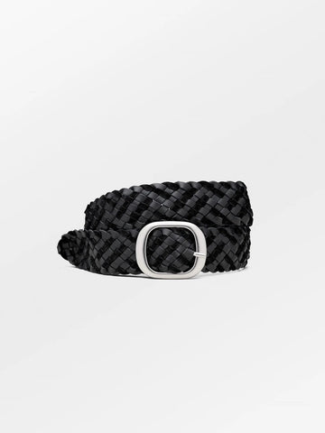 Add the finishing touch with this classic contemporary mixed braid belt.&nbsp; Made in a mix of black leather and suede to give a unique textured look and finished off with a silver toned buckle which will ensure a perfect fit by being inserted into the braid.&nbsp; Coming in 2 sizes measuring;

XS/S - 100 cm

M/L - 112 cm