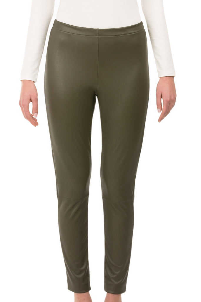 These faux leather khaki trousers from Le Tricot Perugia are a must have for this coming Winter. Featuring an elasticated waistband and a super soft lining, these trousers are great for dressing up with heels and dressing down with boots.