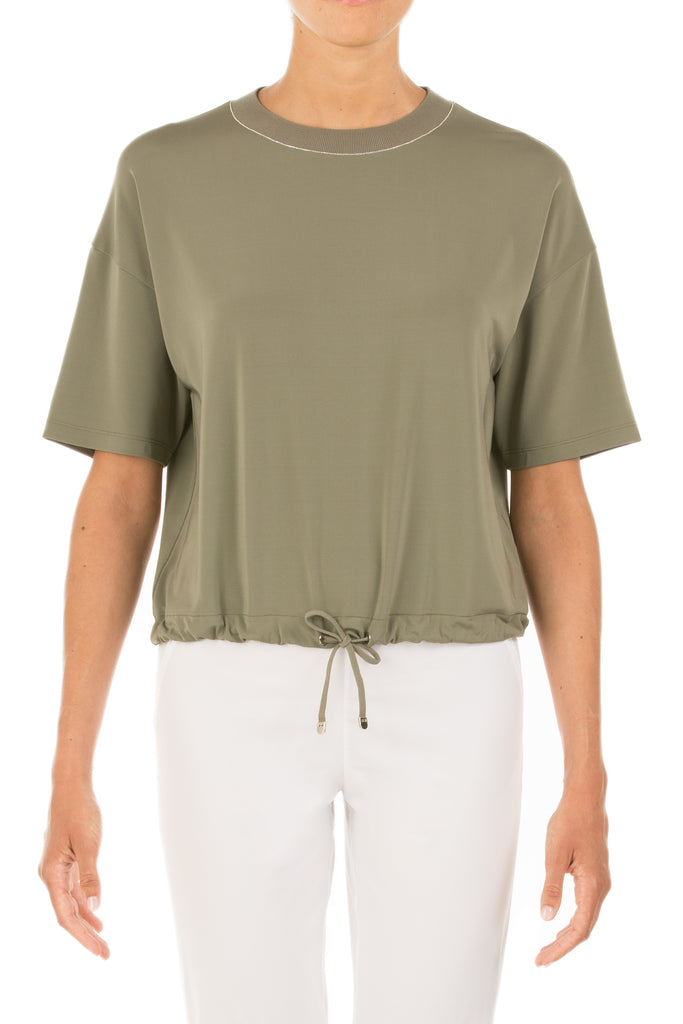 This easy to wear khaki t-shirt from Le Tricot Perugia features an adjustable tie-waist and a sparkle detail around the neckline. For effortless everyday wear, pair this tee with your favourite pair of jeans and trainers.