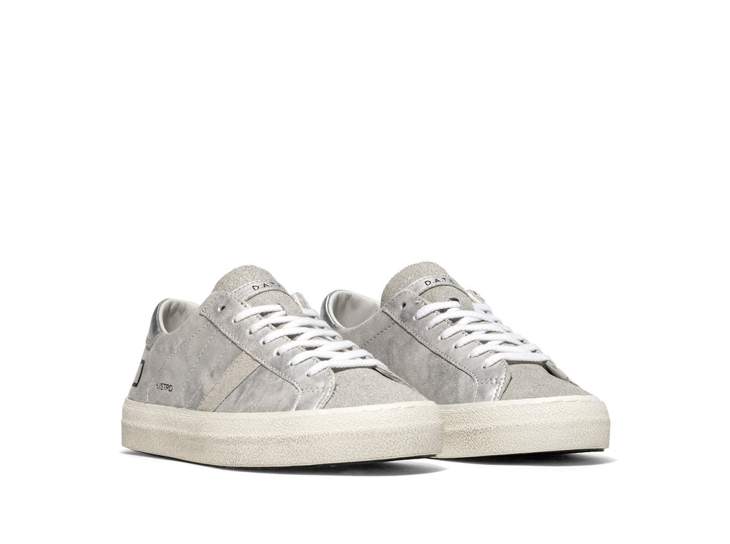 Here is there classic High Low style in an easy to wear silver colour with a hint of glamour.   Crafted from Italian leather with a leather and terry lining this is a sleek style that will freshen up your trainer collection.  Perfect with dresses, denim and skirts you will be living in these and loving them.  We recommend if you are an in between size to size down.