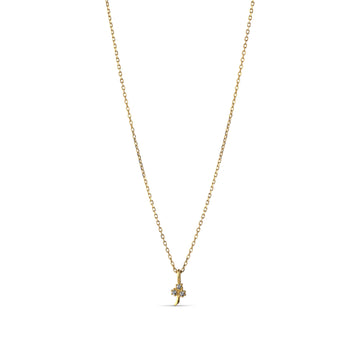 This feminine Clover Necklace from Enamel Copenhagen will flatter any neck. Featuring a delicate and detailed clover pendant and a dainty blue enamel near the clasp this is a great addition to your jewellery collection or would make a great gift. 