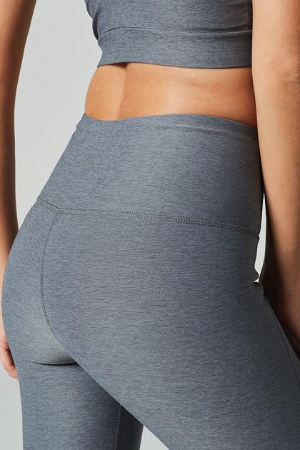 Sculpting and contouring, this universal high-rise legging is just as perfect in studio as it is for running errands outside. Varley have added a back zip-free pocket for small essentials.