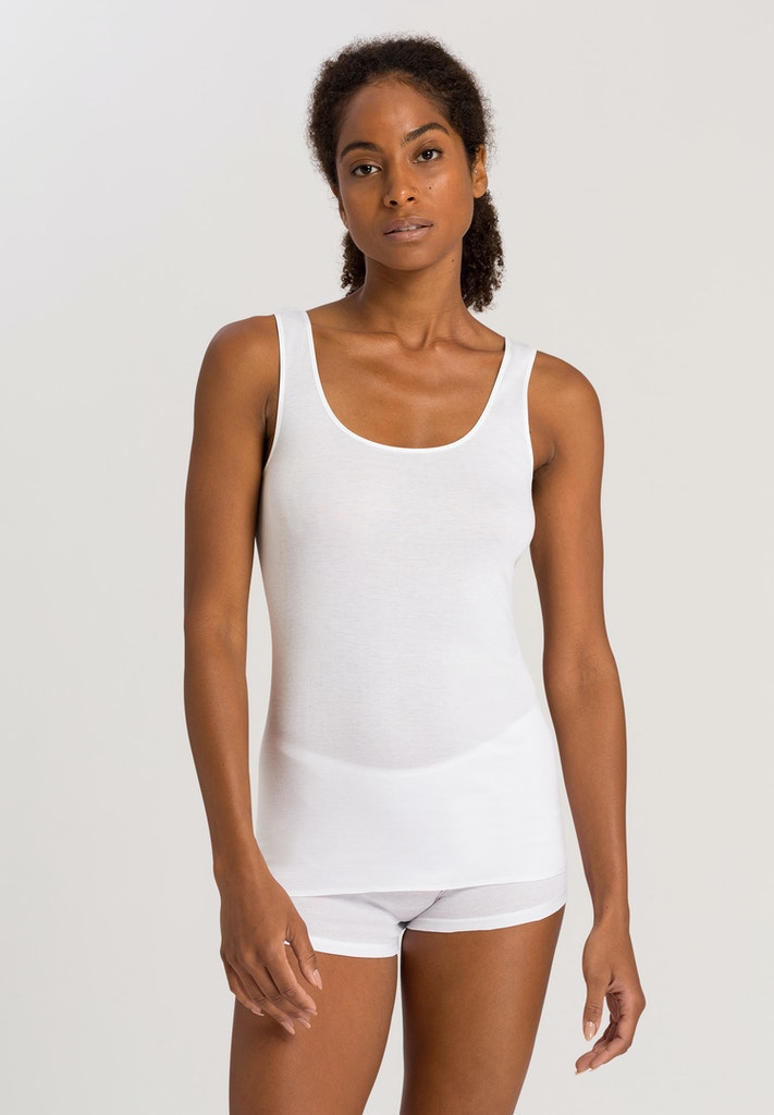 Featuring a seam free and hem-less construction and crafted from super soft mercerised cotton the classic rib tank from Hanro's Cotton Seamless daywear collection in an ideal layering piece.  Also you get the added benefit that this Hanro range is created using only natural materials and has the coveted MADE IN GREEN by OKO TEX certificate so if you prefer natural comfort with a soft feel this range is definitely for you!
