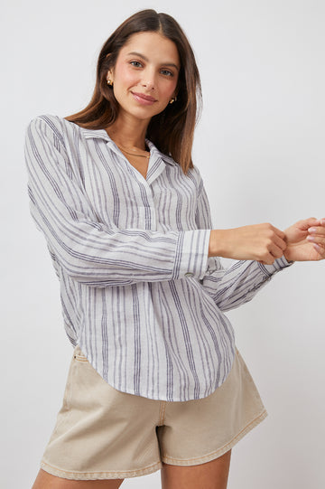 The Jocelyn shirt from Rails is crafted from a super soft linen and rayon blend and features a flattering v neck, slightly longer hem at the back, dropped shoulders and a collar.  This is a chic classic top but still incredibly comfortable.