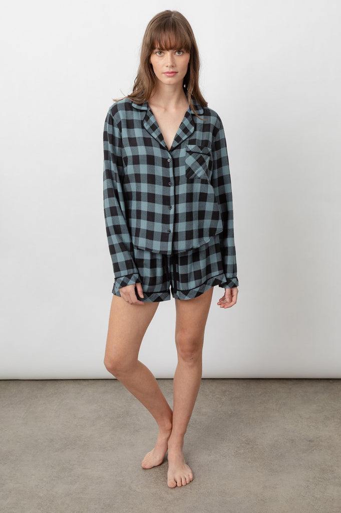 Say hello to Kellen!  These will be your new favourite pj's - especially if you prefer shorts.  Crafted from Rails signature super soft cotton and rayon blend you'll want to live in this stylish sleepwear all day long.  Featuring a long sleeve button down top and elasticated drawstring shorts these have a relaxed fit and are so very cozy.