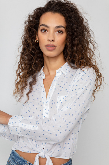 Pretty lightweight linen, long sleeve top from Rails in a dreamy star print!  This is an easy to wear top with a fun tie up twist at the waist that will look great with your denim.