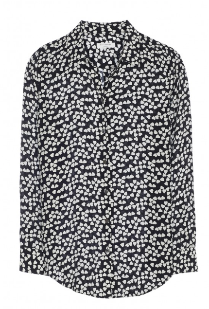 We're delighted to be now stocking Equipment.  The uber cool French brand created in 1976 continues to this day to create classic understated luxury pieces which exude a discreet French sexiness combined with an effortless Parisian style.  Another classic from Equipment this no fail button down features a slightly boxy shape and will become your go to to pair with your favourite denim for an effortlessly elegant weekend look.