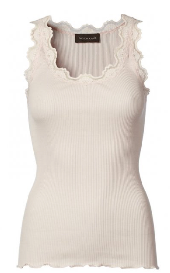 This fab silk & cotton cami from Rosemunde, features a slim fit, lace at the neckline and no side seams. This is the perfect layering piece for all your winter jumpers and cardigans. Also available in other colours. 