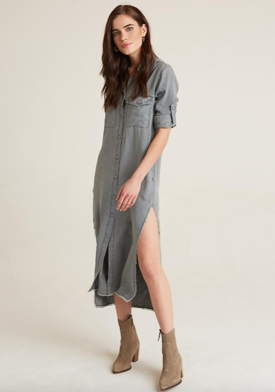 Effortless dressing from Bella Dahl.  An easy to wear shirt dress crafted from their signature Soft Touch Tencel with roll tab sleeves and fray hem detailing.  Pair with your favourite trainers and you're ready for your day.