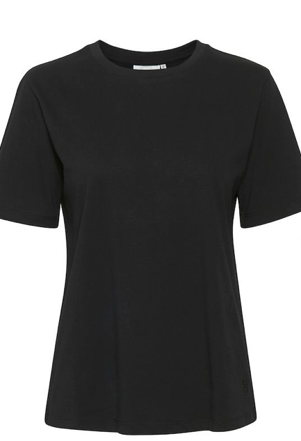 Great basic tee from Gestuz.  Crafted from their super soft jersey fabric in always wearable black this a a perfect basic for any wardrobe.  You'll want these in every colour!