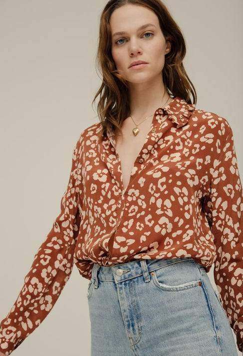 Crafted from Lily and Lionel's signature sustainable crepe this pretty shirt is discreetly feminine.  With a baby frill collar, a boxy shape and in a cool leopard print this looks great paired with your favourite denim.