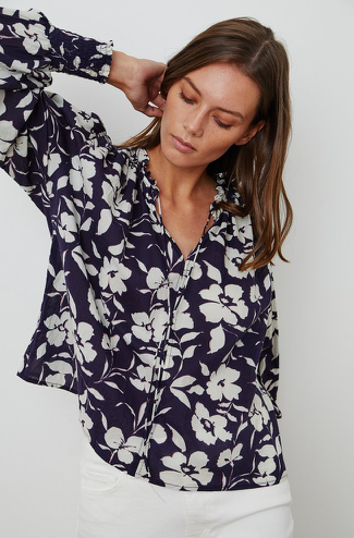 Pretty and feminine, the Anissa blouse from Velvet by Graham & Spencer is just the ticket for lightening up your wardrobe as we move into Spring.  Super soft, with a drawstring at the neck, a relaxed shape and in an effervescent print this is super paired with your favourite white denim.
