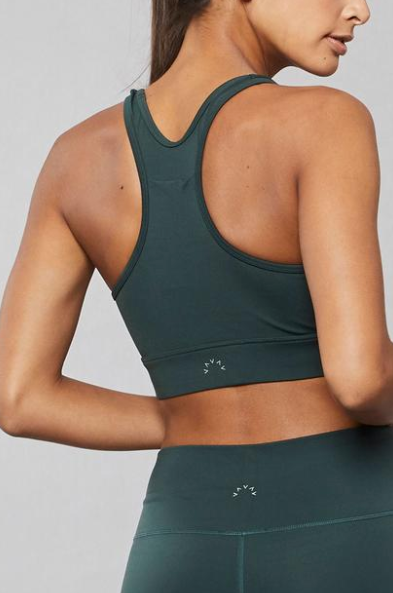 Easy fit meets extra support. Designed by Varley to make your workout more comfortable, this classic racerback bra is constructed from our signature four-way stretch and sweat-wicking Letelux fabric which guarantees a cool and distraction-free session. They've added the racerback pocket to store your phone or other small essentials. Non-padded.