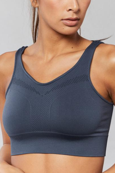 The Grayson Bra combines our soft, seamless fabric with compression that moulds to your body for effortless comfort and natural range of motion. This style features perforated mesh for elevated style and increased ventilation. Non-padded.