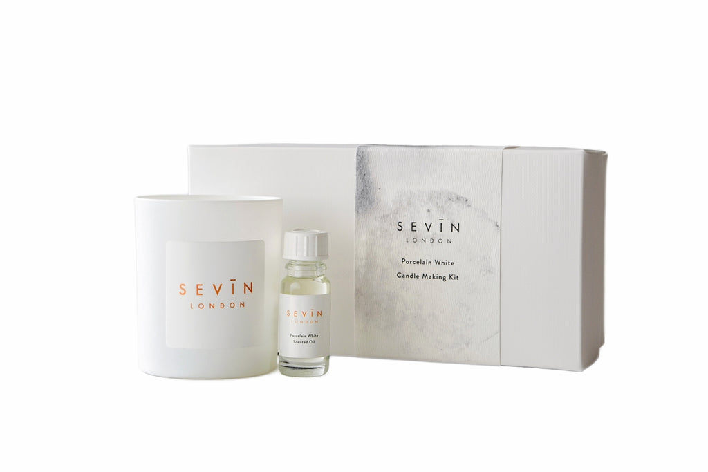 Sevin London's candle making kit is the perfect gift for anyone who loves getting creative. Beautifully presented in our eco-friendly box, you will receive all the ingredients you need to make your own S E V I N natural soy candle in Porcelain White fragrance.