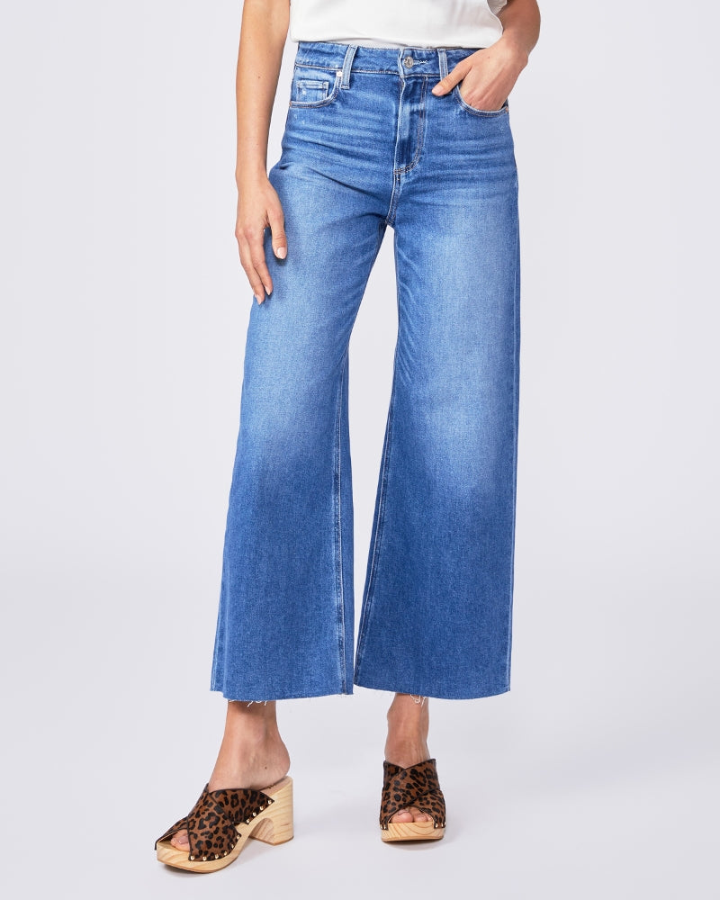 Say hello to your new favourite shaped jean - Anessa. This modern high waisted wide leg jean from Paige has an easy relaxed fit and the elongated silhouette gives an effortlessly chic look. Crafted from Paige's signature vintage denim these will feel perfectly lived in from the first wear. Pair with a neat tee or knit on top for a classic daytime look.