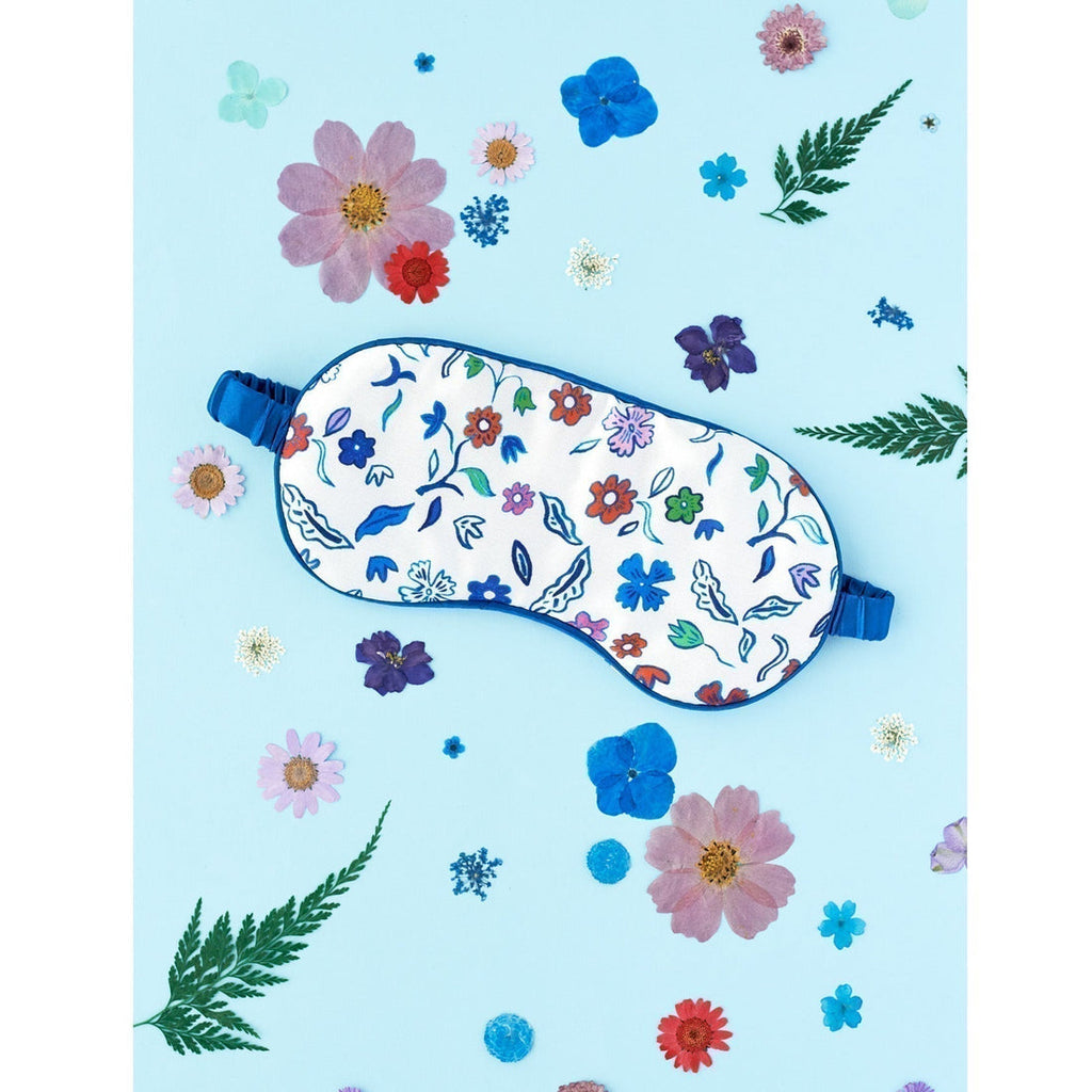 The super comfy padded blackout silk sleep mask from Jessica Russell Flint is crafted from the softest silk and will help guarantee a good night's sleep.  Shown here in the pretty De Fleurs print these make a super gift for a friend or a treat for yourself!